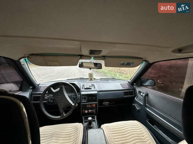 Білий Ауді 100, об'ємом двигуна 2.2 л та пробігом 400 тис. км за 1650 $, фото 8 на Automoto.ua