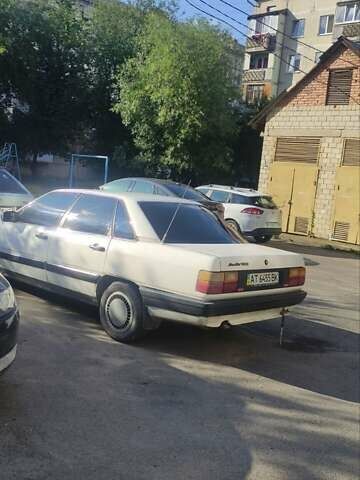 Білий Ауді 100, об'ємом двигуна 2.2 л та пробігом 350 тис. км за 1000 $, фото 1 на Automoto.ua