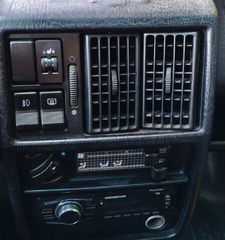 Белый Ауди 100, объемом двигателя 1.8 л и пробегом 450 тыс. км за 1800 $, фото 5 на Automoto.ua