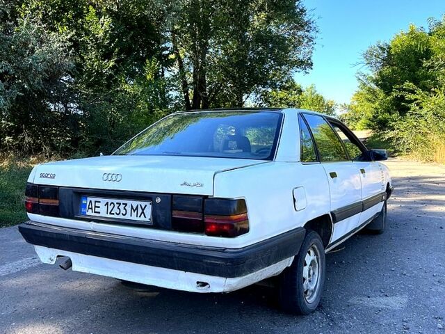 Белый Ауди 100, объемом двигателя 1.8 л и пробегом 0 тыс. км за 1500 $, фото 2 на Automoto.ua