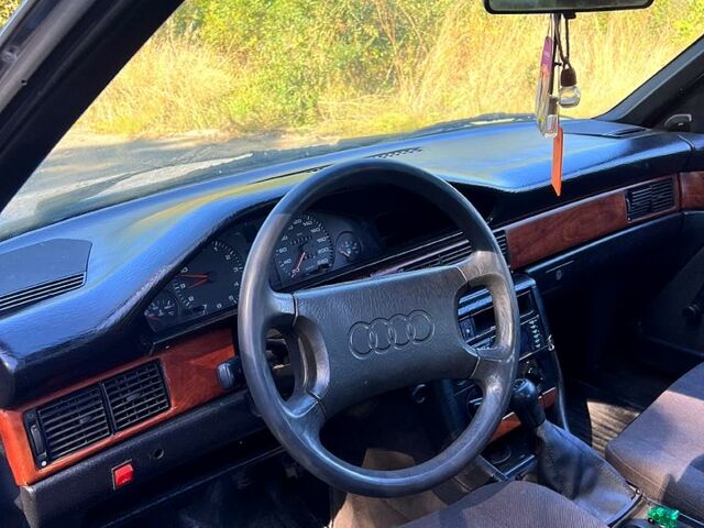 Белый Ауди 100, объемом двигателя 1.8 л и пробегом 0 тыс. км за 1500 $, фото 4 на Automoto.ua