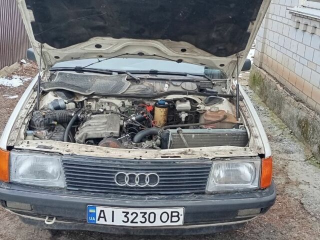 Ауди 100 1988 в Борисполе на Automoto.ua Белый Ауди 100, объемом двигателя 2 л и пробегом 368 тыс. км за 2000 $, фото 7 на Automoto.ua