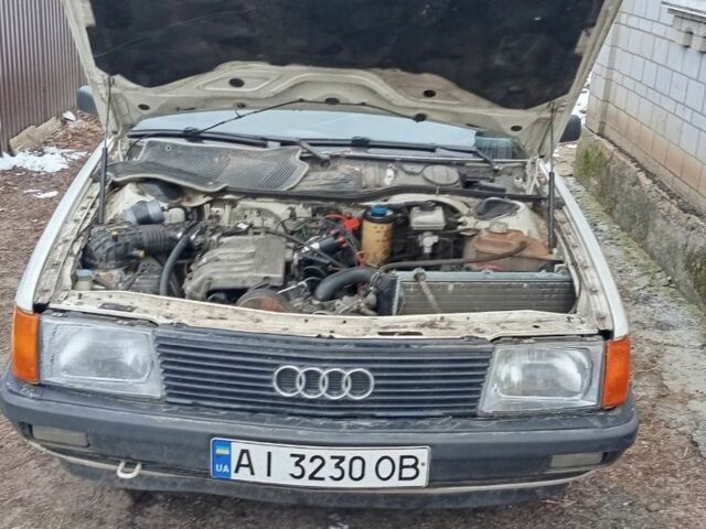 Ауди 100 1988 в Борисполе на Automoto.ua Белый Ауди 100, объемом двигателя 2 л и пробегом 368 тыс. км за 2000 $, фото 8 на Automoto.ua