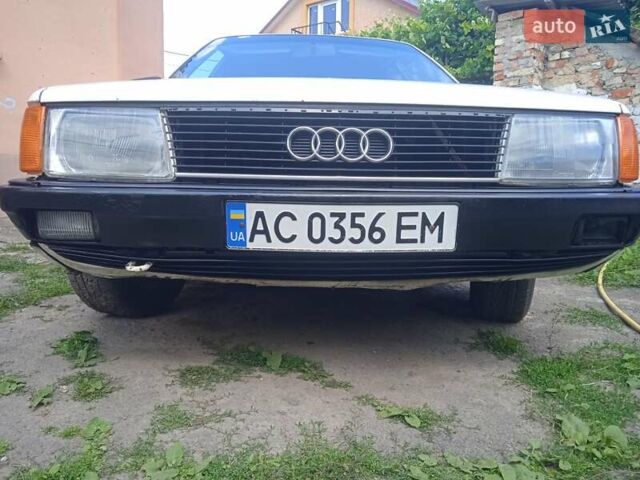 Белый Ауди 100, объемом двигателя 1.8 л и пробегом 55 тыс. км за 1650 $, фото 7 на Automoto.ua