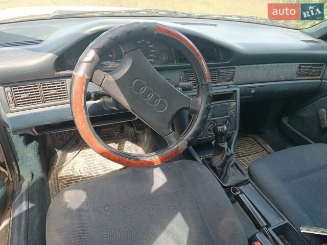 Белый Ауди 100, объемом двигателя 2 л и пробегом 500 тыс. км за 1503 $, фото 1 на Automoto.ua