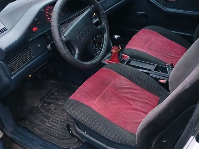 Белый Ауди 100, объемом двигателя 2 л и пробегом 300 тыс. км за 1000 $, фото 10 на Automoto.ua