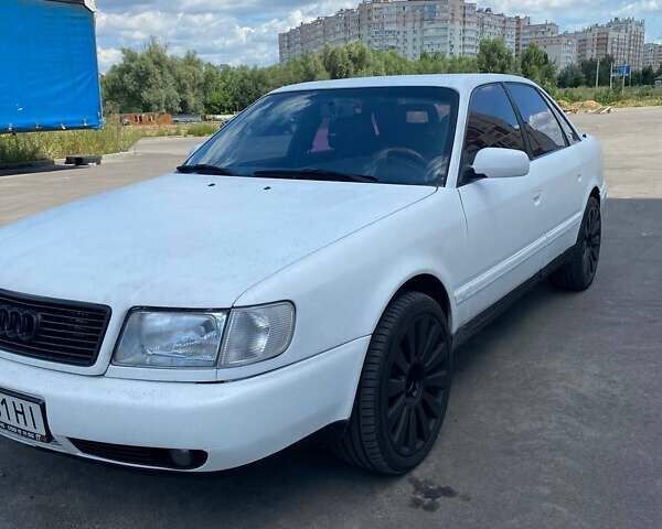 Белый Ауди 100, объемом двигателя 2.77 л и пробегом 470 тыс. км за 2800 $, фото 17 на Automoto.ua