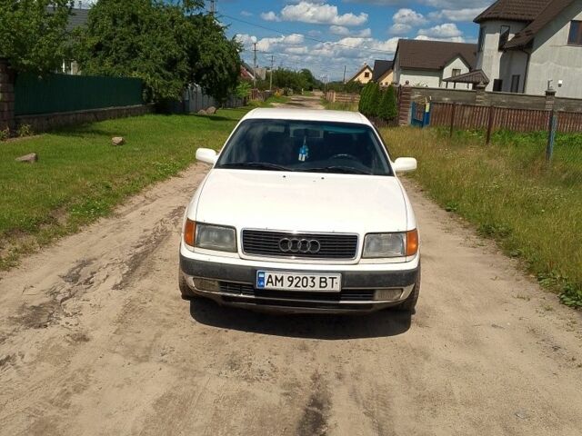 Білий Ауді 100, об'ємом двигуна 2.8 л та пробігом 240 тис. км за 1699 $, фото 3 на Automoto.ua