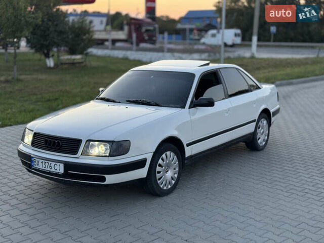Белый Ауди 100, объемом двигателя 1.98 л и пробегом 455 тыс. км за 2399 $, фото 2 на Automoto.ua