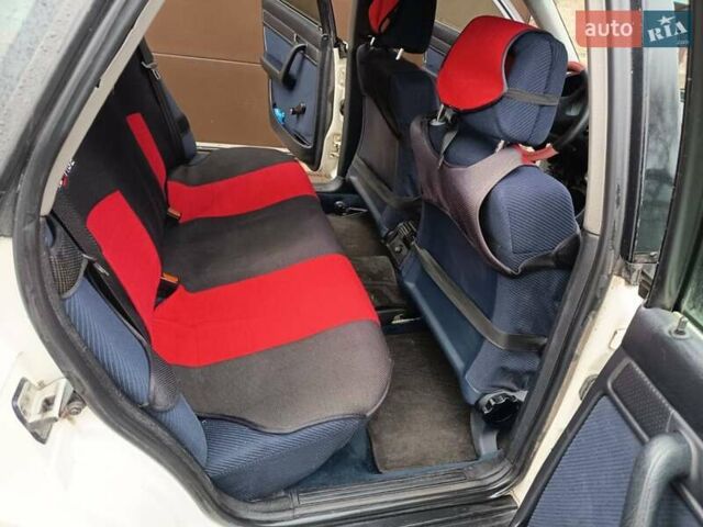 Белый Ауди 100, объемом двигателя 2 л и пробегом 270 тыс. км за 2599 $, фото 13 на Automoto.ua