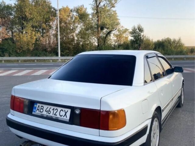 Белый Ауди 100, объемом двигателя 2.6 л и пробегом 521 тыс. км за 2500 $, фото 2 на Automoto.ua