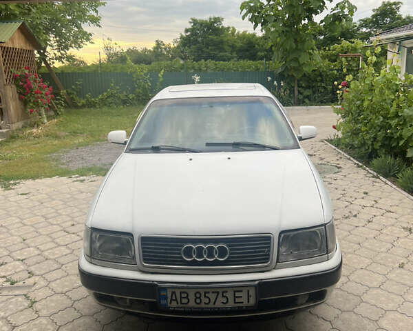 Білий Ауді 100, об'ємом двигуна 2.3 л та пробігом 700 тис. км за 2400 $, фото 2 на Automoto.ua