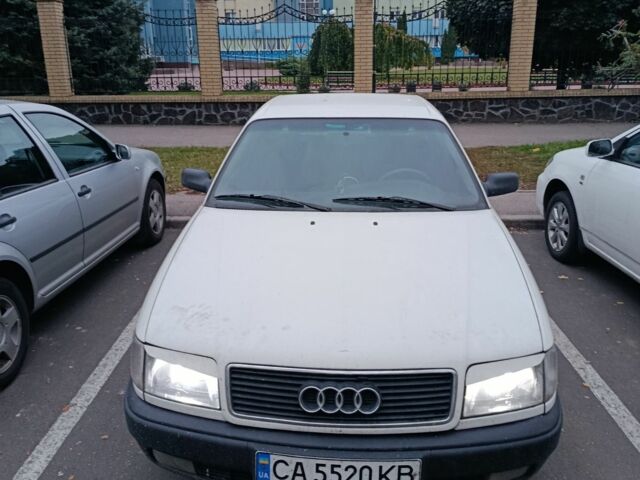 Білий Ауді 100, об'ємом двигуна 2 л та пробігом 363 тис. км за 2500 $, фото 15 на Automoto.ua