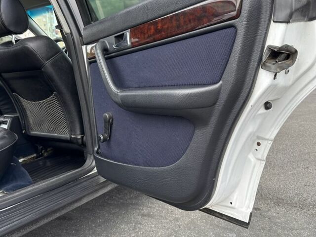 Белый Ауди 100, объемом двигателя 2.6 л и пробегом 466 тыс. км за 2800 $, фото 9 на Automoto.ua