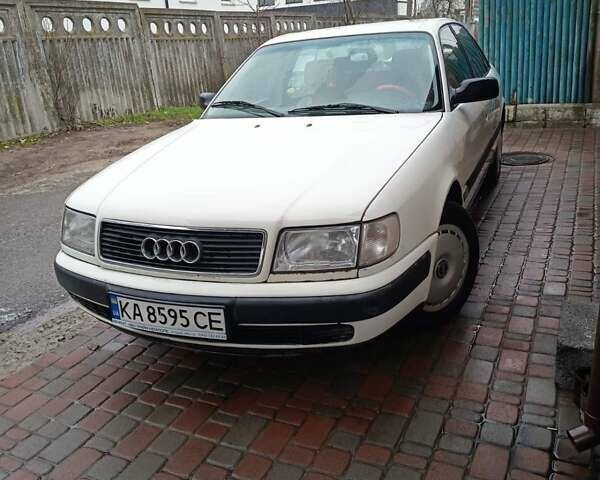 Белый Ауди 100, объемом двигателя 2 л и пробегом 270 тыс. км за 2599 $, фото 10 на Automoto.ua