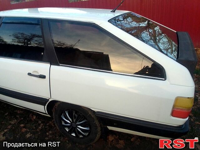 Білий Ауді 100, об'ємом двигуна 1.8 л та пробігом 347 тис. км за 2200 $, фото 1 на Automoto.ua