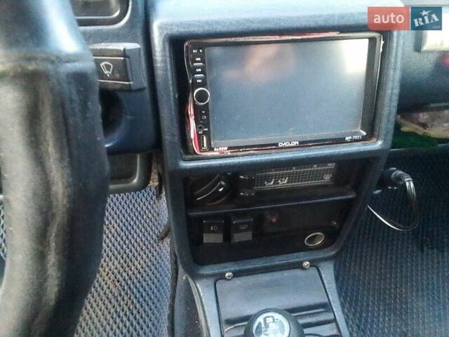 Белый Ауди 100, объемом двигателя 1.8 л и пробегом 375 тыс. км за 2200 $, фото 13 на Automoto.ua