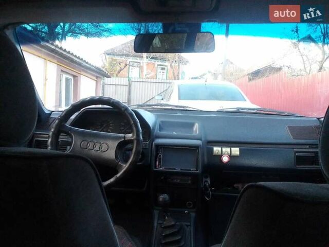 Белый Ауди 100, объемом двигателя 1.8 л и пробегом 375 тыс. км за 2200 $, фото 7 на Automoto.ua