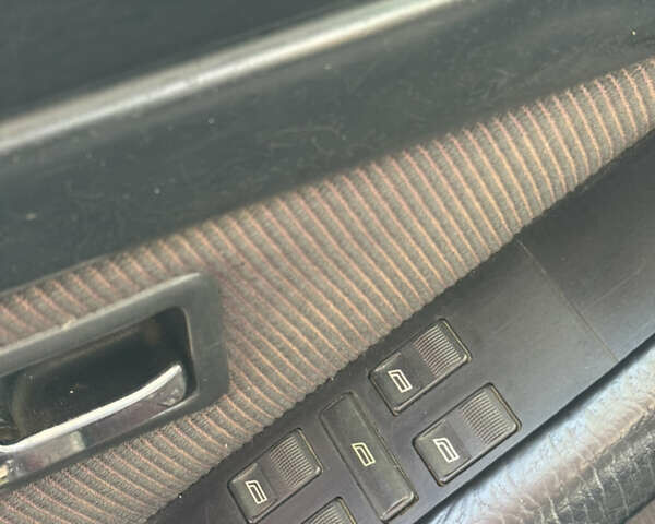 Белый Ауди 100, объемом двигателя 2 л и пробегом 468 тыс. км за 1800 $, фото 9 на Automoto.ua