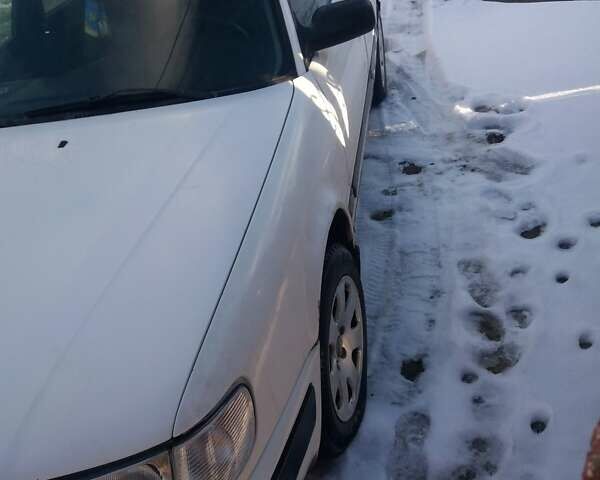 Білий Ауді 100, об'ємом двигуна 2.5 л та пробігом 300 тис. км за 2100 $, фото 7 на Automoto.ua