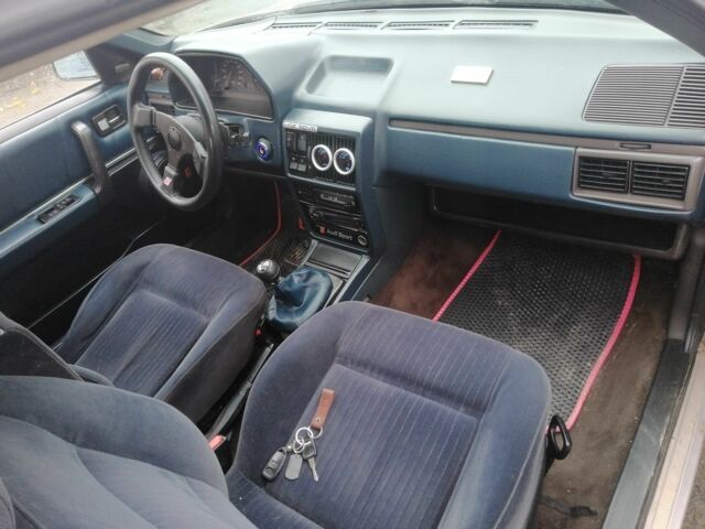 Бежевий Ауді 100, об'ємом двигуна 2.2 л та пробігом 100 тис. км за 1500 $, фото 18 на Automoto.ua