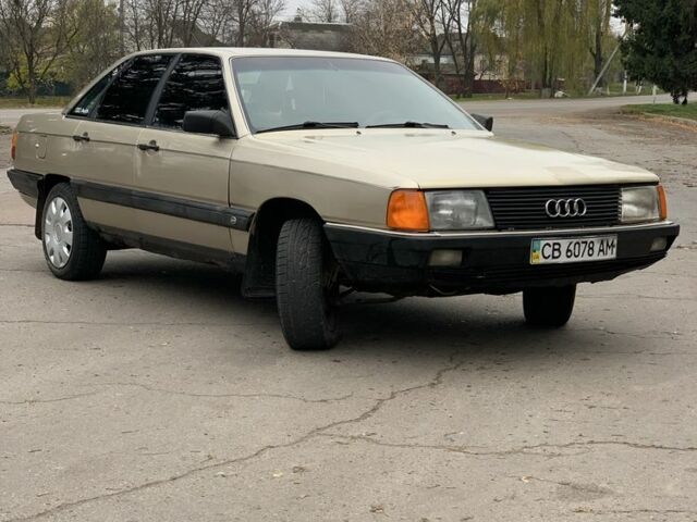 Бежевый Ауди 100, объемом двигателя 2.2 л и пробегом 460 тыс. км за 1800 $, фото 1 на Automoto.ua