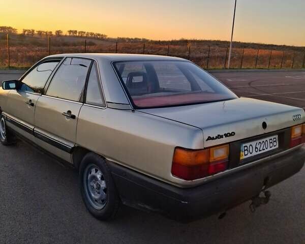 Ауди 100 1986 в Здолбунове на Automoto.ua Бежевый Ауди 100, объемом двигателя 1.78 л и пробегом 288 тыс. км за 950 $, фото 6 на Automoto.ua