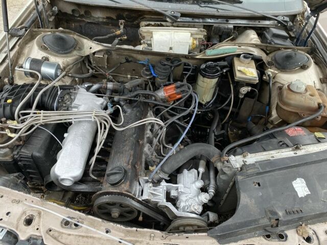 Бежевый Ауди 100, объемом двигателя 2.3 л и пробегом 123 тыс. км за 600 $, фото 6 на Automoto.ua