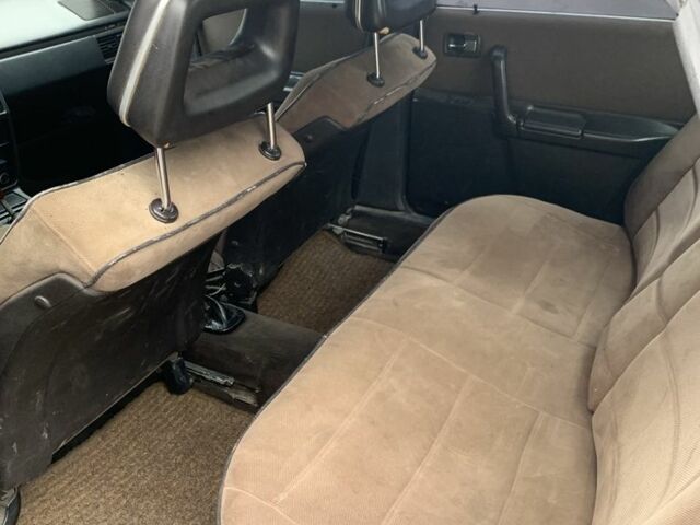 Бежевый Ауди 100, объемом двигателя 2.2 л и пробегом 460 тыс. км за 1800 $, фото 7 на Automoto.ua