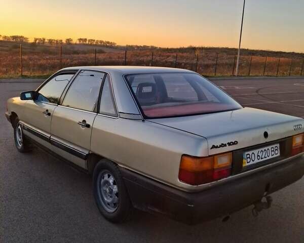 Ауди 100 1986 в Здолбунове на Automoto.ua Бежевый Ауди 100, объемом двигателя 1.78 л и пробегом 288 тыс. км за 950 $, фото 2 на Automoto.ua