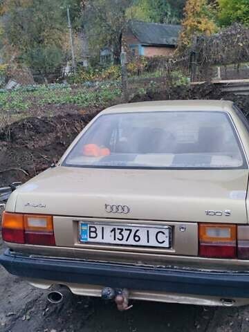 Бежевый Ауди 100, объемом двигателя 2.23 л и пробегом 300 тыс. км за 1377 $, фото 7 на Automoto.ua