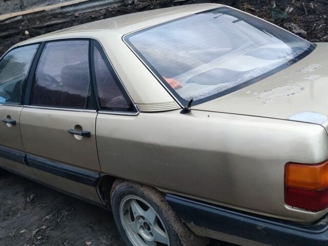 Бежевый Ауди 100, объемом двигателя 2.2 л и пробегом 2 тыс. км за 1426 $, фото 2 на Automoto.ua