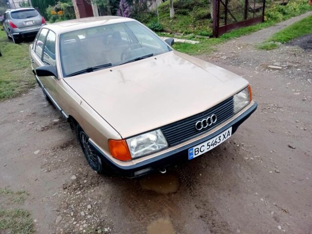 Бежевий Ауді 100, об'ємом двигуна 2 л та пробігом 400 тис. км за 1950 $, фото 5 на Automoto.ua