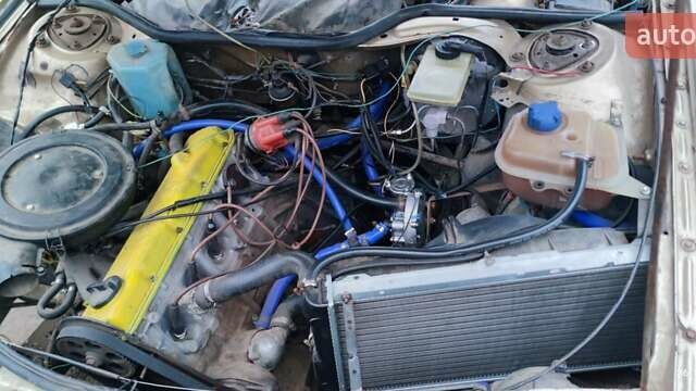 Бежевый Ауди 100, объемом двигателя 2.23 л и пробегом 300 тыс. км за 1377 $, фото 21 на Automoto.ua