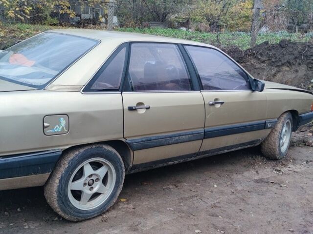 Бежевый Ауди 100, объемом двигателя 2.2 л и пробегом 2 тыс. км за 1426 $, фото 1 на Automoto.ua