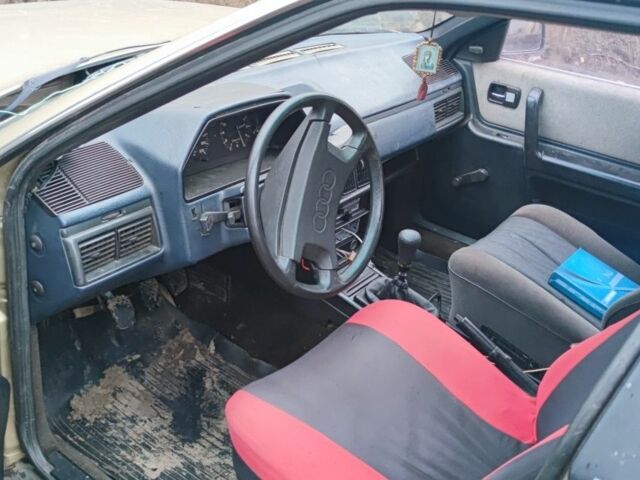 Бежевый Ауди 100, объемом двигателя 2.2 л и пробегом 2 тыс. км за 1426 $, фото 5 на Automoto.ua