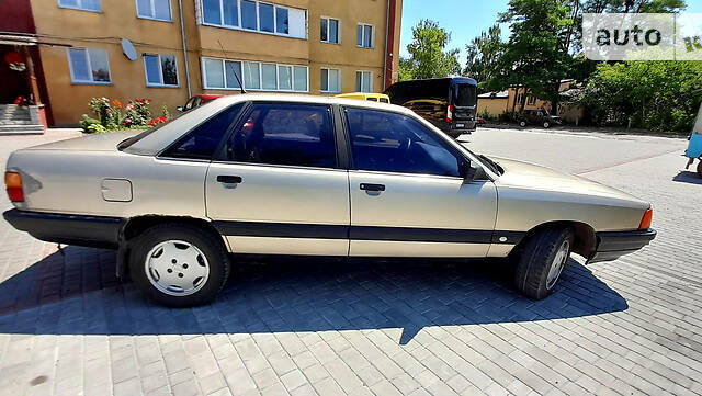 Бежевый Ауди 100, объемом двигателя 1.8 л и пробегом 398 тыс. км за 1690 $, фото 17 на Automoto.ua