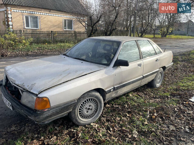 Бежевий Ауді 100, об'ємом двигуна 0 л та пробігом 200 тис. км за 700 $, фото 3 на Automoto.ua