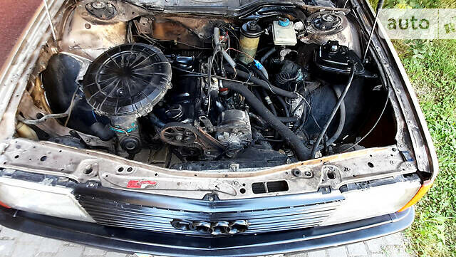 Бежевый Ауди 100, объемом двигателя 1.8 л и пробегом 398 тыс. км за 1690 $, фото 2 на Automoto.ua