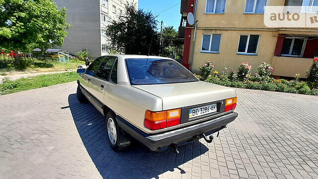 Бежевый Ауди 100, объемом двигателя 1.8 л и пробегом 398 тыс. км за 1690 $, фото 9 на Automoto.ua