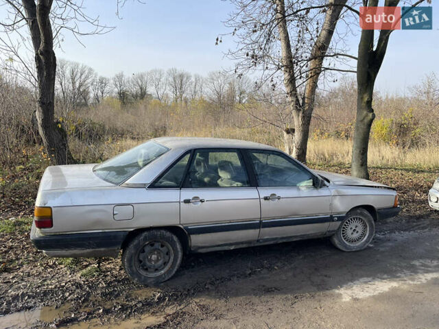 Бежевий Ауді 100, об'ємом двигуна 0 л та пробігом 200 тис. км за 700 $, фото 4 на Automoto.ua