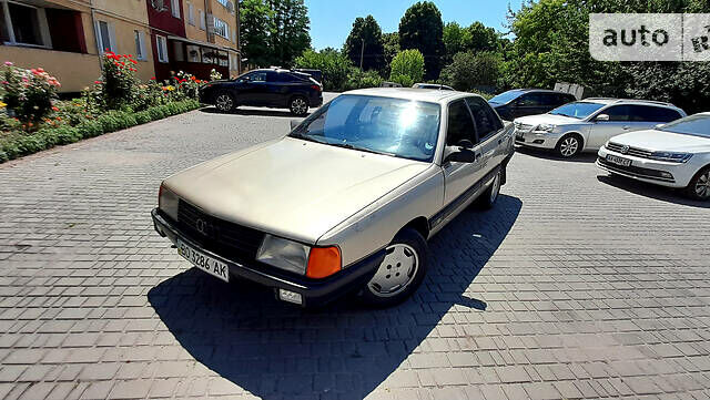 Бежевый Ауди 100, объемом двигателя 1.8 л и пробегом 398 тыс. км за 1690 $, фото 6 на Automoto.ua