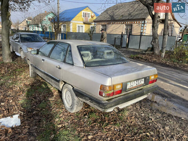 Бежевий Ауді 100, об'ємом двигуна 0 л та пробігом 200 тис. км за 700 $, фото 6 на Automoto.ua