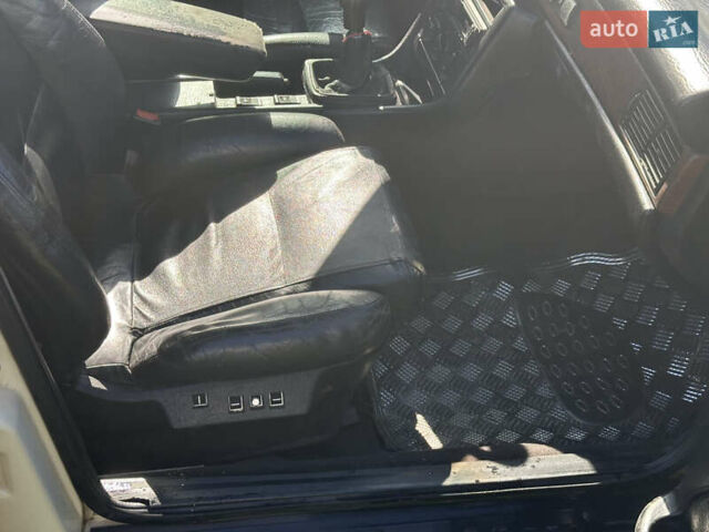Бежевый Ауди 100, объемом двигателя 1.76 л и пробегом 337 тыс. км за 1900 $, фото 6 на Automoto.ua