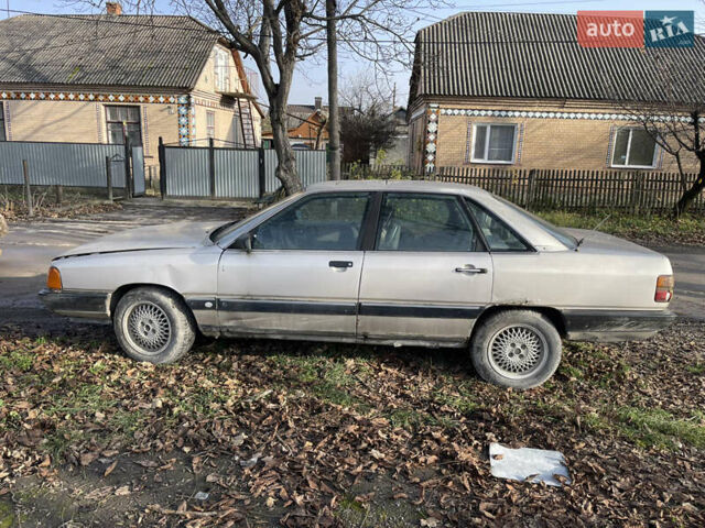 Бежевий Ауді 100, об'ємом двигуна 0 л та пробігом 200 тис. км за 700 $, фото 7 на Automoto.ua