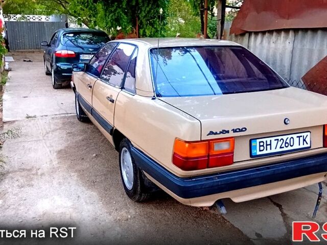 Бежевий Ауді 100, об'ємом двигуна 2 л та пробігом 157 тис. км за 1500 $, фото 2 на Automoto.ua