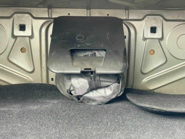 Бежевый Ауди 100, объемом двигателя 1.8 л и пробегом 160 тыс. км за 6700 $, фото 18 на Automoto.ua