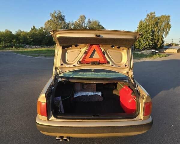 Бежевий Ауді 100, об'ємом двигуна 2.3 л та пробігом 433 тис. км за 3500 $, фото 3 на Automoto.ua