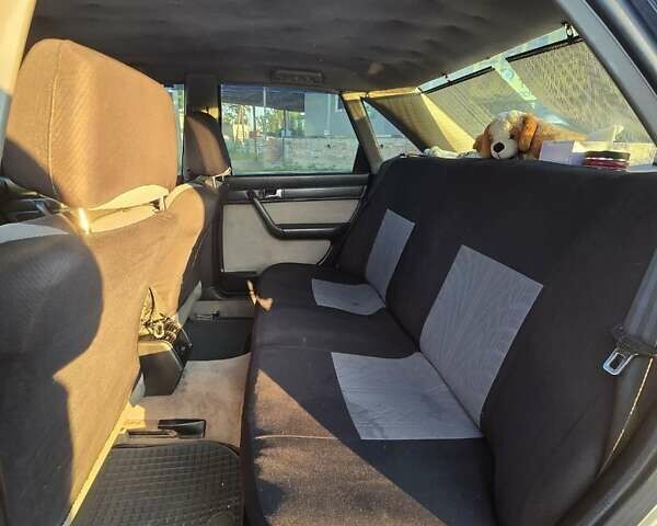 Бежевий Ауді 100, об'ємом двигуна 2.3 л та пробігом 433 тис. км за 3500 $, фото 12 на Automoto.ua