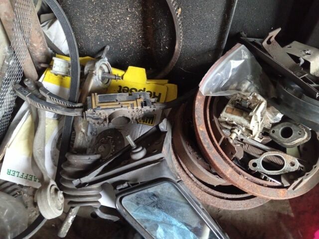 Бежевый Ауди 100, объемом двигателя 2 л и пробегом 250 тыс. км за 1800 $, фото 10 на Automoto.ua